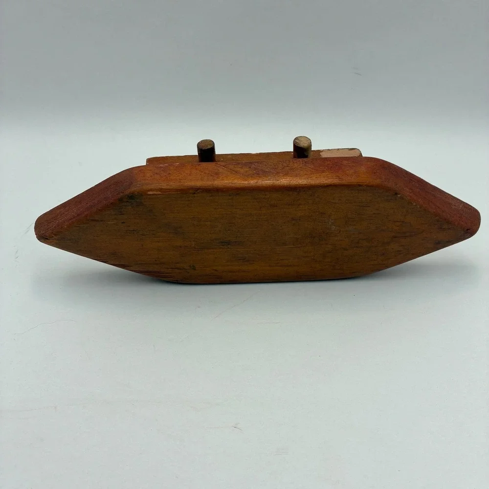 N/A shape curio